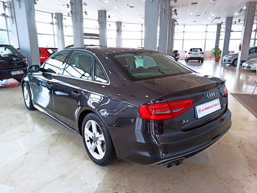 Audi A4 2.0 Tdi Quattro S-Line 2015